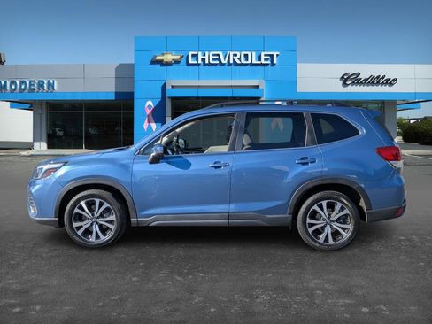 Used 2020 Subaru Forester Limited w/ Popular Package #3 image 2