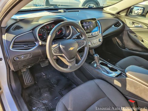 Used 2019 Chevrolet Malibu LS FWD image 8