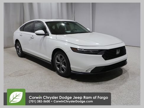Used 2024 Honda Accord EX image 1
