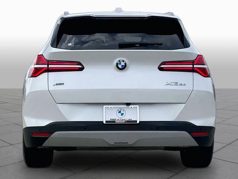 Used 2025 BMW X3 xDrive30 AWD/4WD image 4