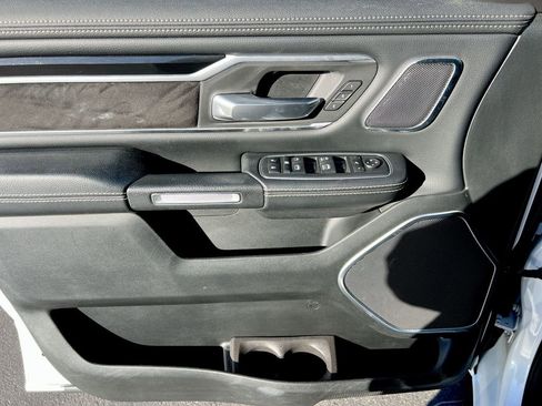 Used 2020 RAM 1500 Laramie image 19