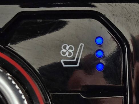 Used 2024 GMC Sierra 2500 Denali Ultimate w/ Max Trailering Package image 21