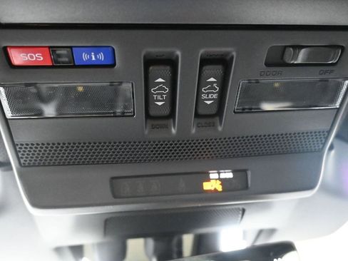 New 2026 Subaru Outback Touring XT image 38