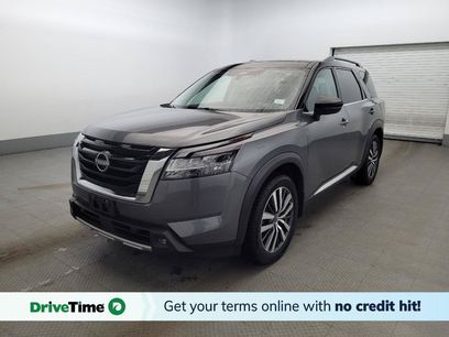 Used 2022 Nissan Pathfinder Platinum w/ Cargo Package