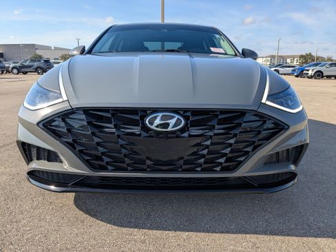Used 2023 Hyundai Sonata SEL w/ Preferred Accessory Package image 3