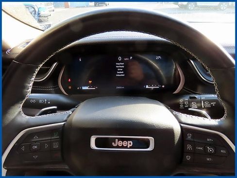 Certified 2021 Jeep Grand Cherokee L Limited w/ Trailer Tow Group (B) image 16