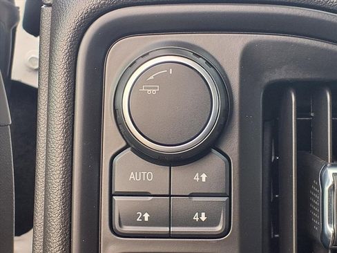 Used 2023 Chevrolet Silverado 1500 Custom Trail Boss w/ LPO, Dark Essentials Package image 12