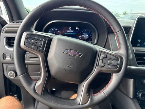 Used 2023 Chevrolet Suburban RST w/ Luxury Package RWD image 7