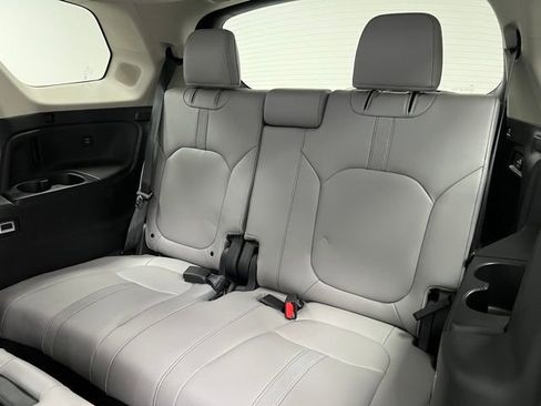Used 2025 Honda Pilot Touring image 43