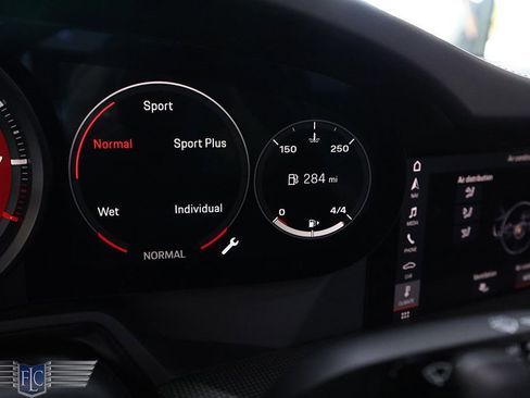 Used 2021 Porsche 911 Carrera S RWD image 38