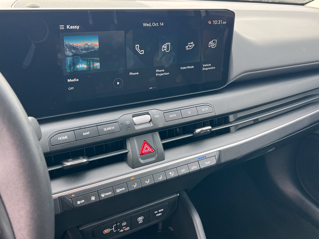 Certified 2025 Kia K4 FWD image 18