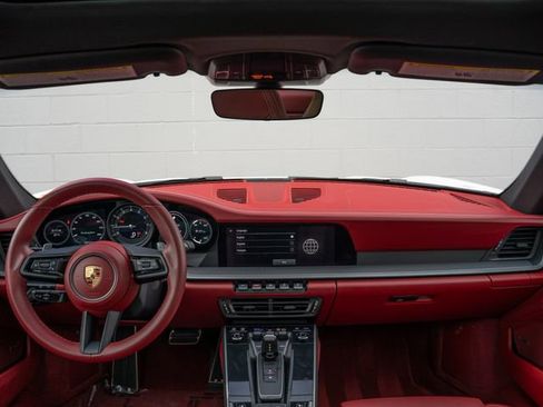Certified 2022 Porsche 911 Carrera RWD image 22