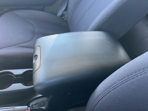 Used 2015 Jeep Wrangler Unlimited Sport w/ Quick Order Package 24S image 27