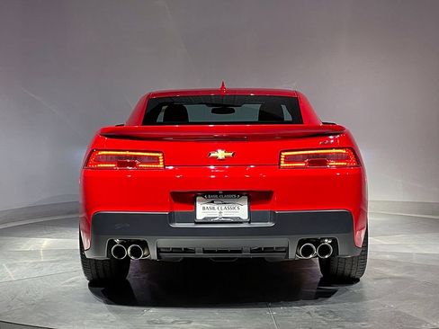 Used 2015 Chevrolet Camaro SS w/ Commemorative Special Edition RWD image 56