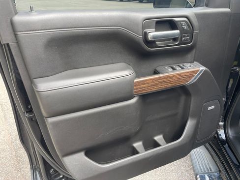 Used 2019 Chevrolet Silverado 1500 High Country AWD/4WD image 45