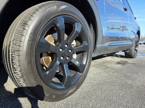 Used 2022 Ford Explorer ST-Line image 20