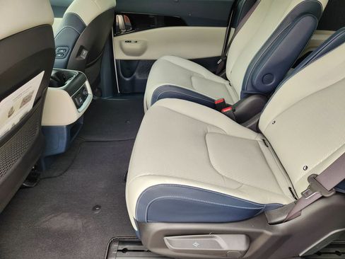 New 2026 Kia Carnival SX Prestige FWD image 20