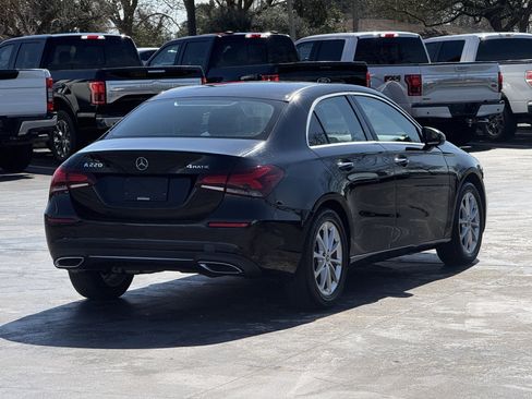 Used 2019 Mercedes-Benz A 220 4MATIC image 11