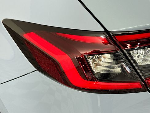 Used 2024 Honda Civic Sport image 35