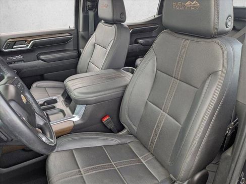 Certified 2023 Chevrolet Silverado 1500 High Country w/ Technology Package image 17