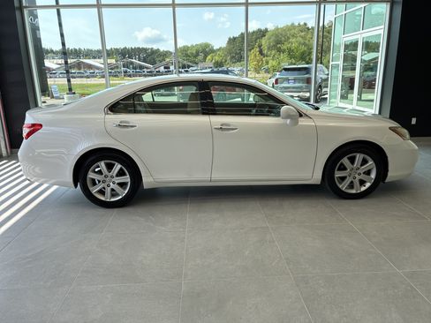 Used 2009 Lexus ES 350 FWD image 5