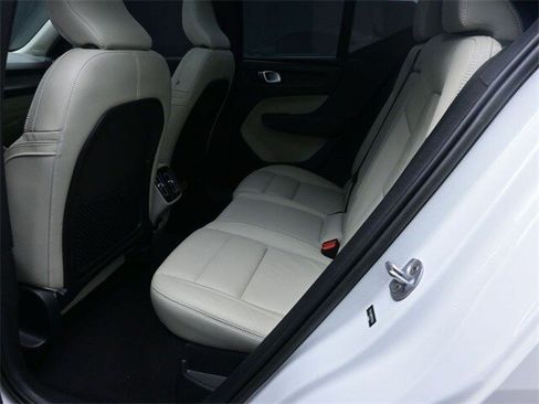 Used 2023 Volvo XC40 B5 Plus w/ Driver Assist Package image 21