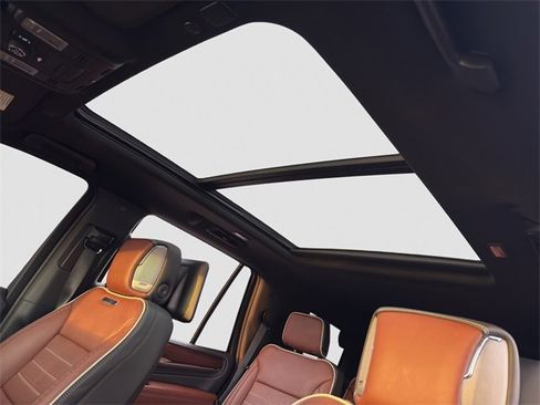 Used 2024 GMC Yukon Denali Ultimate image 24