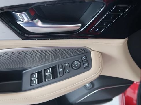 Used 2022 Acura MDX FWD w/ Technology Package image 15