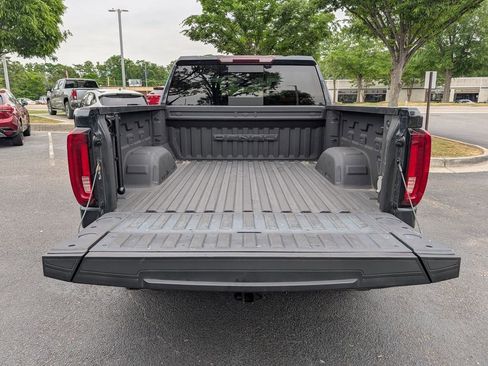 Used 2021 GMC Sierra 1500 Denali w/ Driver Alert Package II AWD/4WD image 11