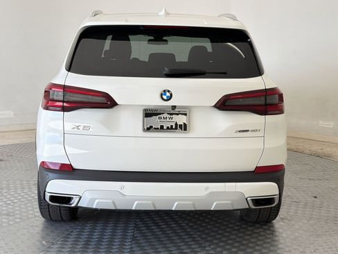 Certified 2022 BMW X5 xDrive40i w/ Premium Package AWD/4WD image 10