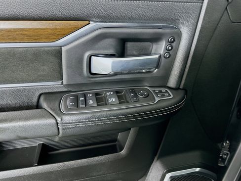 Used 2024 RAM 2500 Laramie w/ Safety Group image 15