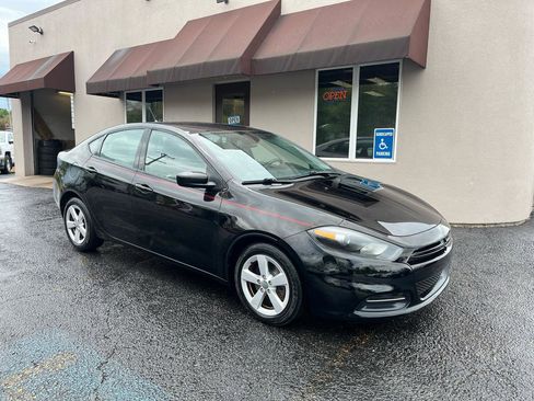 Used 2016 Dodge Dart SXT FWD image 3