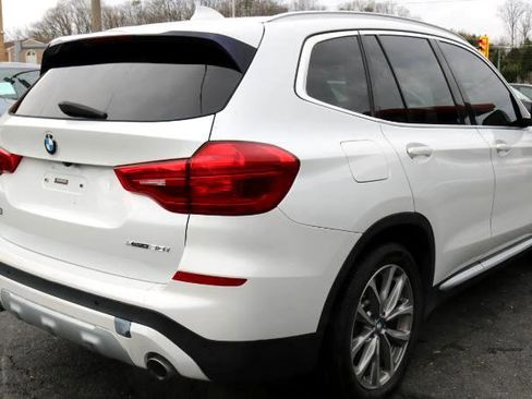 Used 2018 BMW X3 xDrive30i image 9