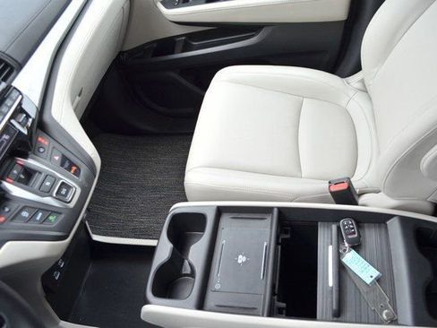 Used 2025 Honda Odyssey EX-L image 25