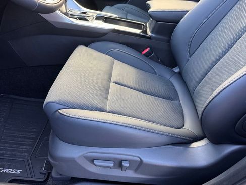 New 2025 Mitsubishi Eclipse Cross SE image 32