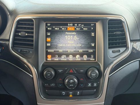 Used 2015 Jeep Grand Cherokee Overland image 21