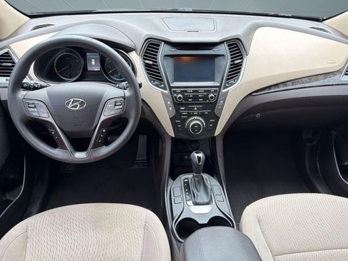 Used 2017 Hyundai Santa Fe Sport FWD image 23