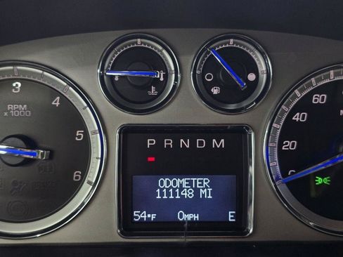 Used 2013 Cadillac Escalade Luxury RWD image 22