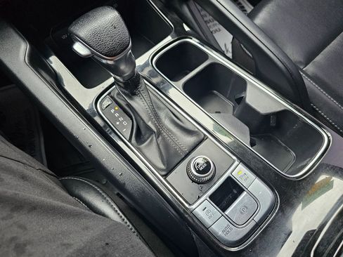 Used 2020 Kia Telluride LX image 29