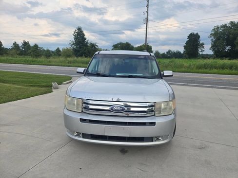 Used 2009 Ford Flex SEL image 3