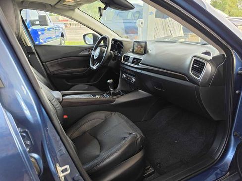 Used 2017 MAZDA MAZDA3 Grand Touring FWD image 17
