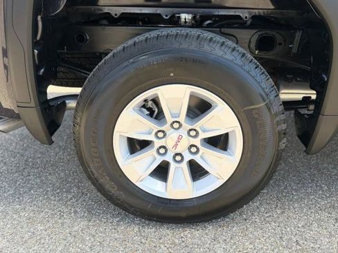 New 2026 GMC Sierra 1500 SLE RWD image 11