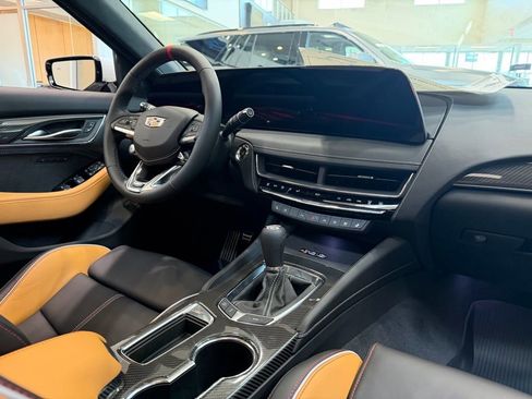 New 2026 Cadillac CT5 V Blackwing image 7