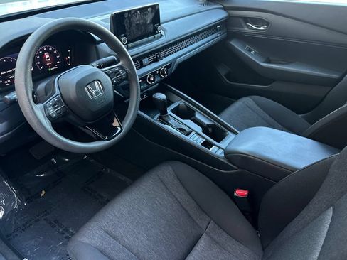 Certified 2023 Honda Accord LX image 10