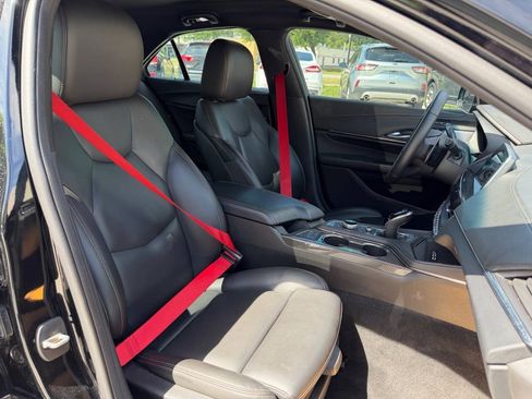 Used 2023 Cadillac CT4 V AWD/4WD image 17