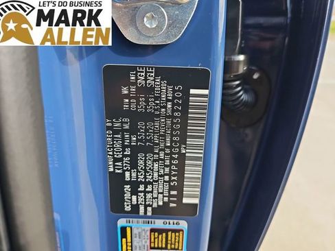 Used 2025 Kia Telluride S image 33