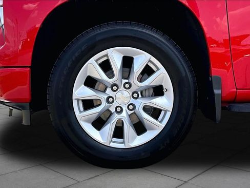 Used 2022 Chevrolet Silverado 1500 Custom AWD/4WD image 11