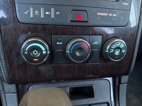 Used 2017 Chevrolet Traverse LT AWD/4WD image 28