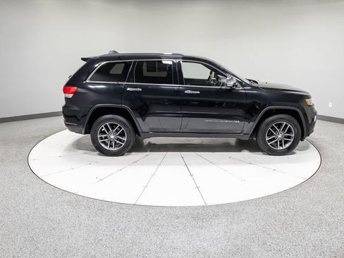 Used 2017 Jeep Grand Cherokee Limited AWD/4WD image 31