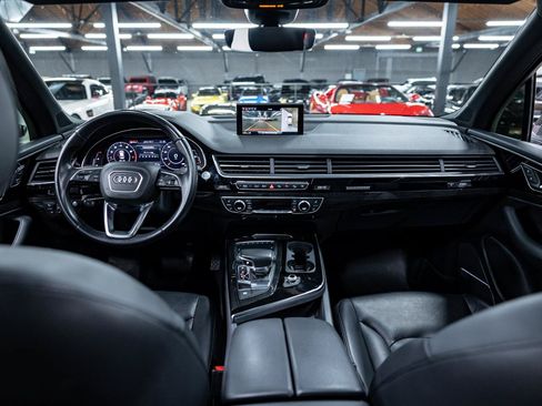 Used 2019 Audi Q7 3.0T Prestige w/ Prestige Package AWD/4WD image 10